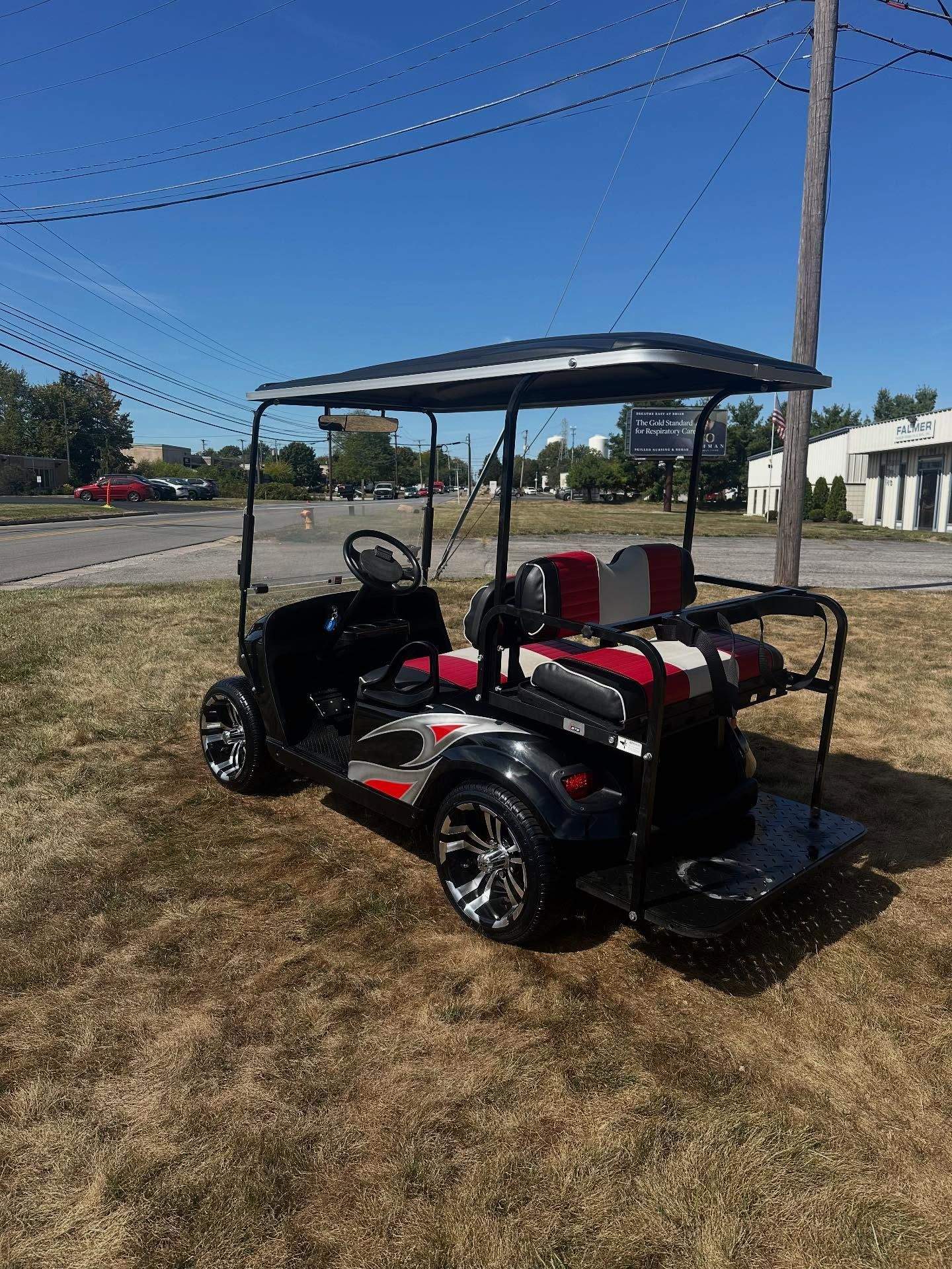Buggy de golf eléctrico E-Z-GO TXT 48V miniatura 2