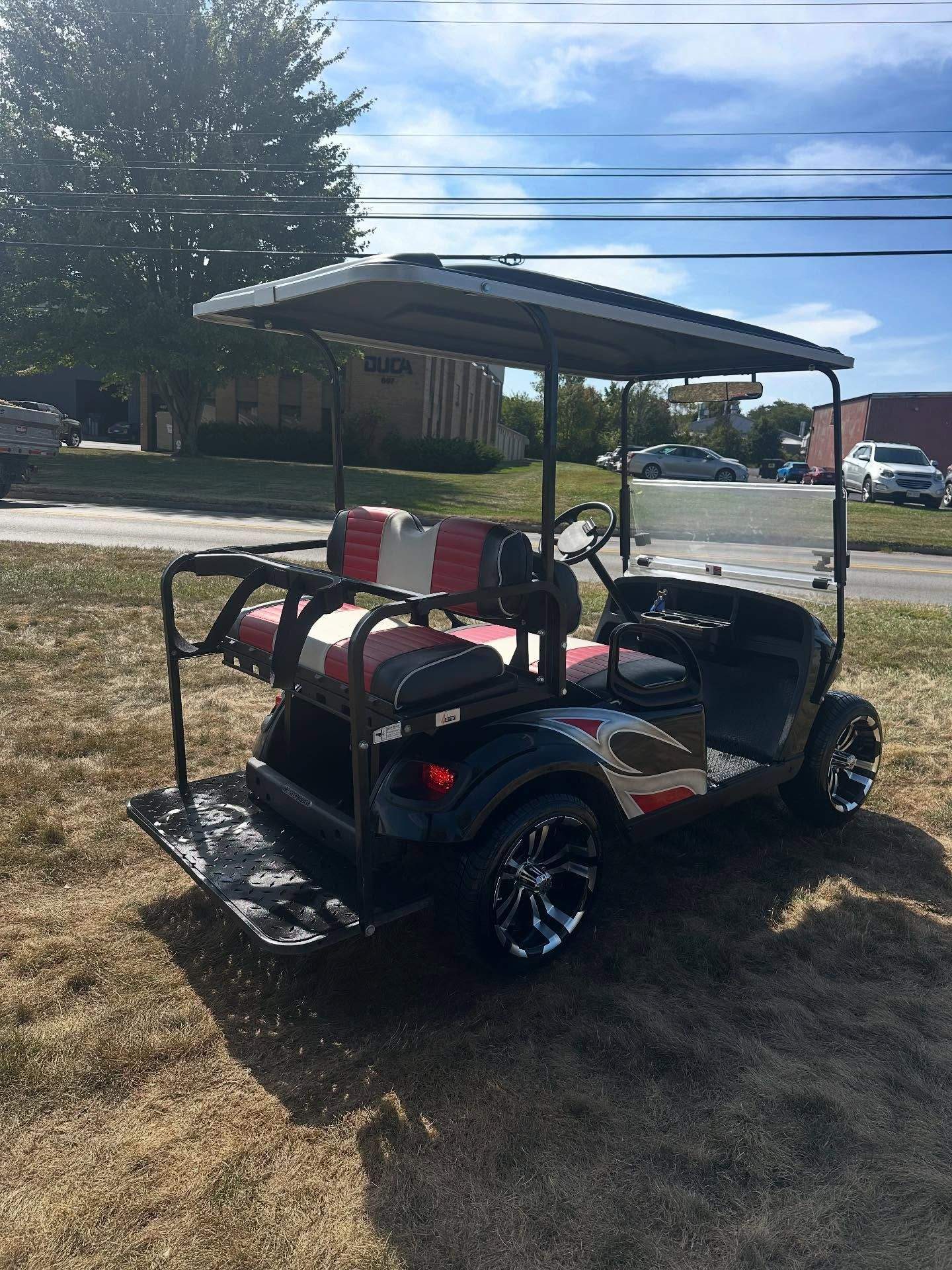 Buggy de golf eléctrico E-Z-GO TXT 48V miniatura 3