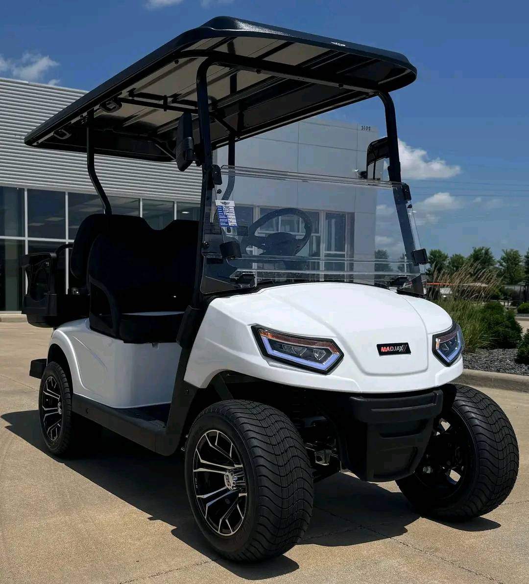 MadJax E-Series eléctrico 2025 — buggy de golf en Fairway Carts Iberia
