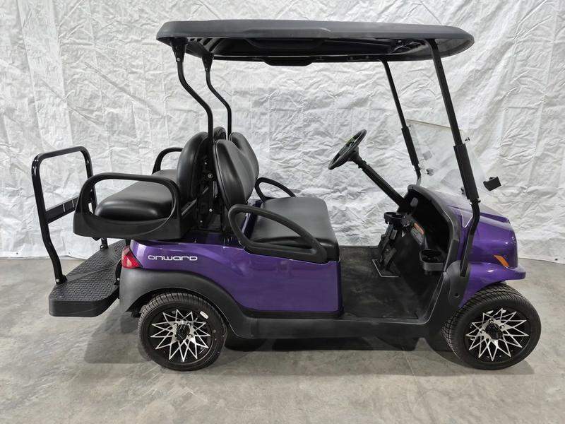 Buggy de golf eléctrico rojo — buggy de golf en Fairway Carts Iberia